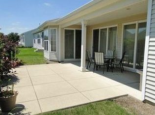 13225 Honeysuckle Dr, Huntley, IL 60142