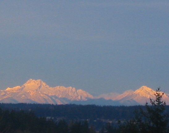 Mountain & territorial views