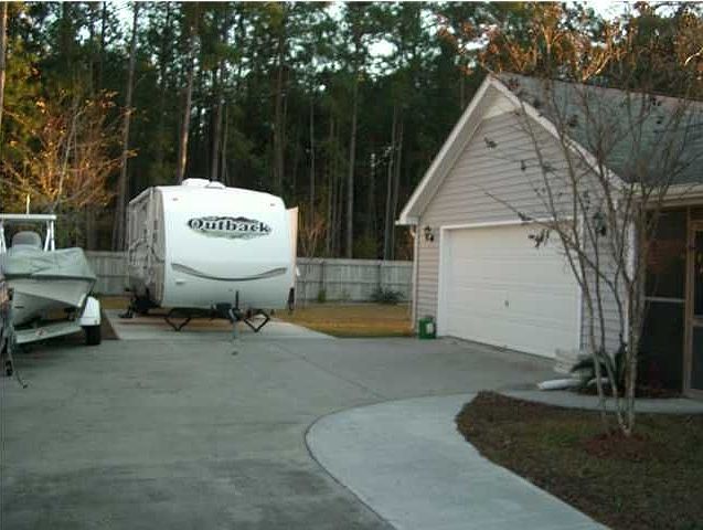 Plenty of parking for your big boy toys.