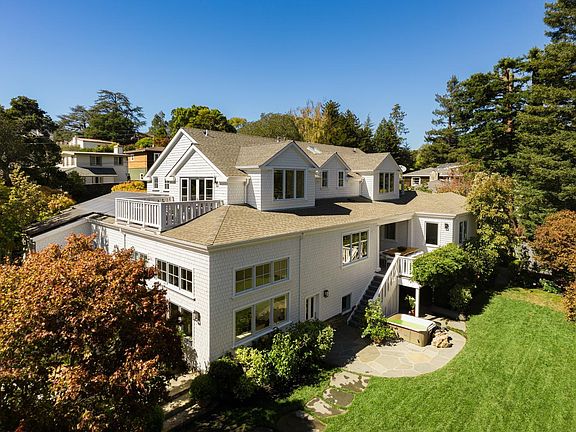 2nd image of 108 Pepper Avenue