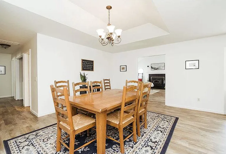 404 S Dove Valley Ave — Photo 5