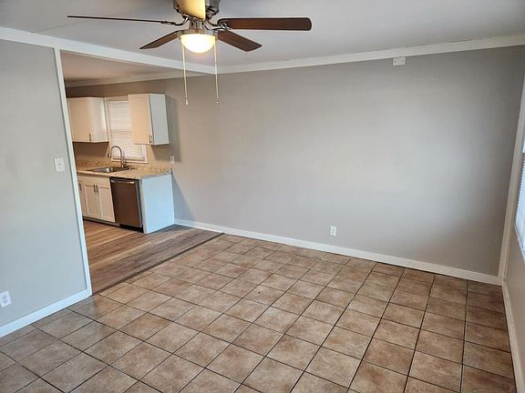 3rd image of 3004 Brent Dr