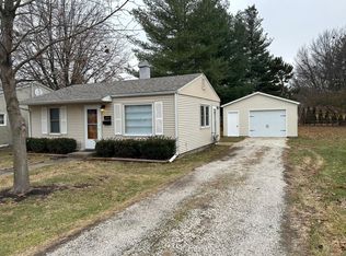 1342 Moshier Ave, Galesburg, IL 61401
