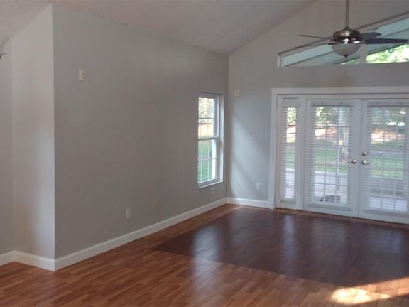 4th image of 11648 Peach Grove Ln