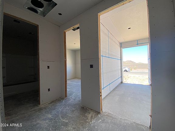 5th image of 25273 N 75TH Lane