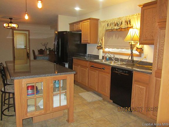 3rd image of 14252 Lincoln View Dr