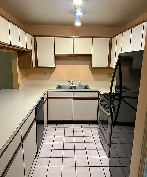 2112 Terrace Dr — Photo 9