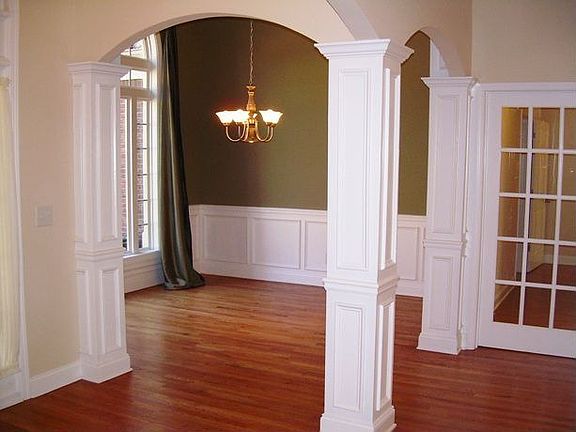 Columned Formal Dining