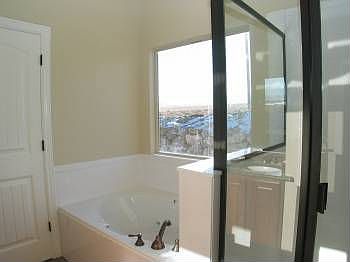 4th image of 4123 S Captains St