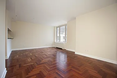 Rented by LKW International Real Estate LLC