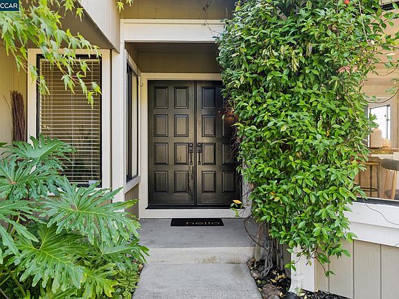 3rd image of 6317 Ridgemont Dr