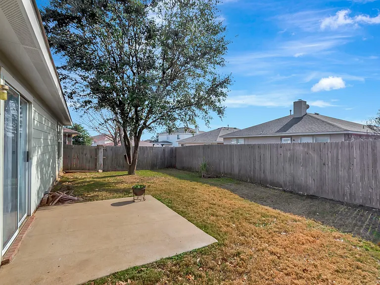 1037 Triple Crown Dr — Photo 26