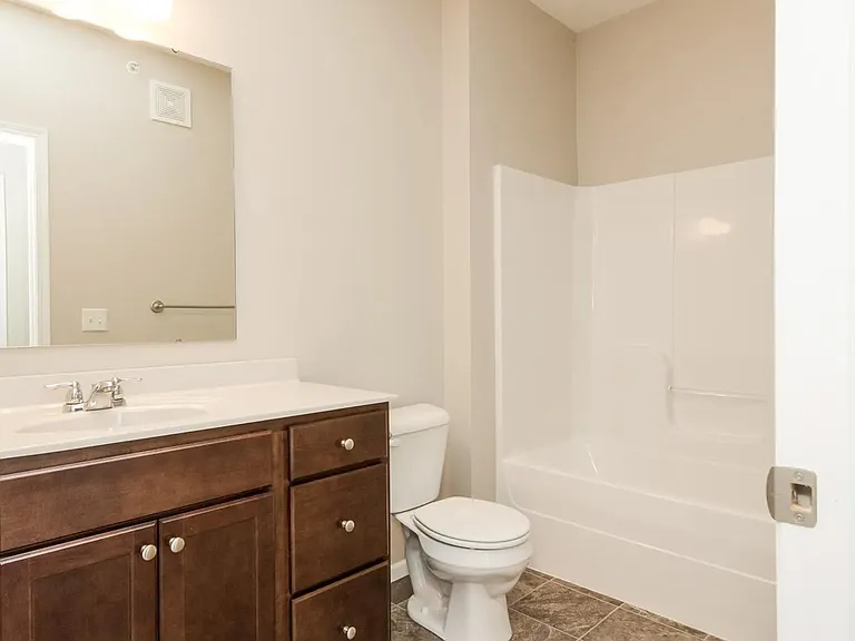 475 Penn Ct #15 — Photo 13