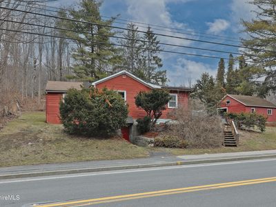 735 Cape St, Lee, MA, 01238
