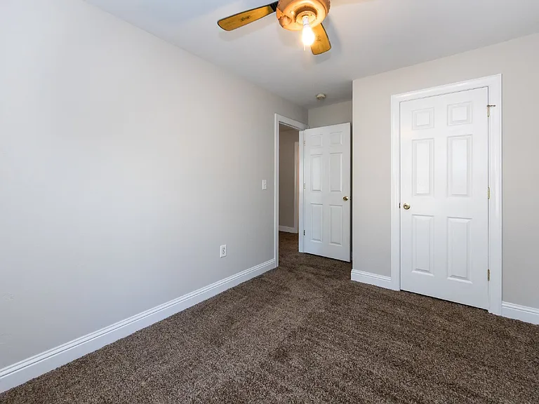 814 King Arthur Dr — Photo 27