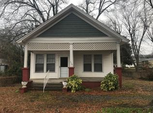 1017 N Harper St, Laurens, SC 29360
