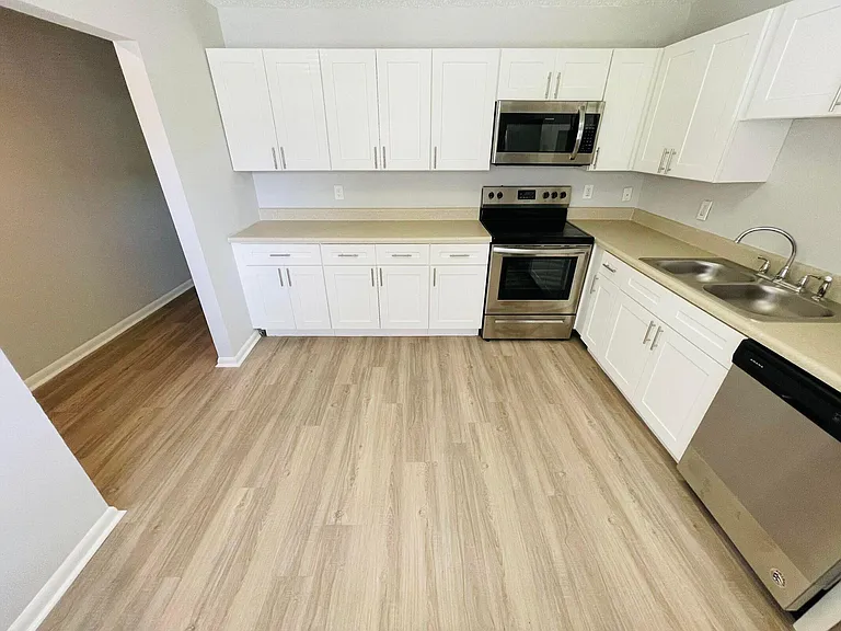 3797 Park Lane Villas Rd — Photo 5