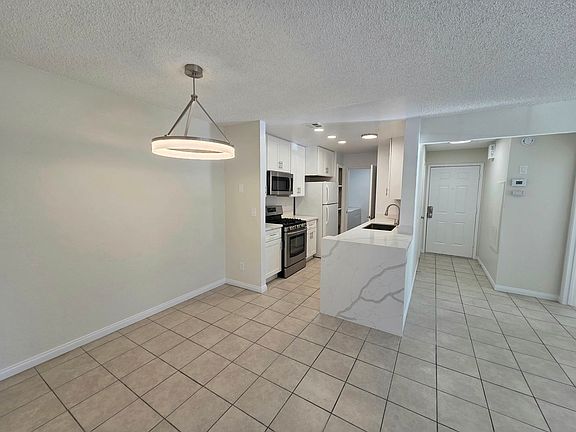 4th image of 2200 Fort Apache Ave #1007
