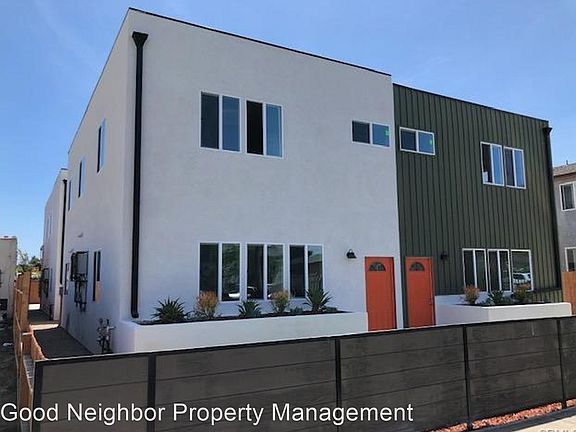 2nd image of 802 W 65th St #8700710
