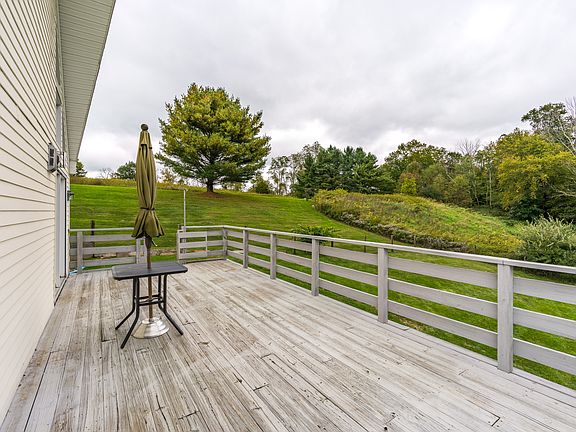 30 Barberry Hill Road