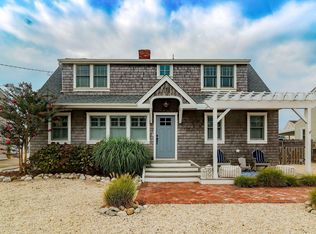 120 E Mac Evoy Ln, Brant Beach, NJ 08008