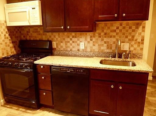 3rd image of 36 Shaw St #1
