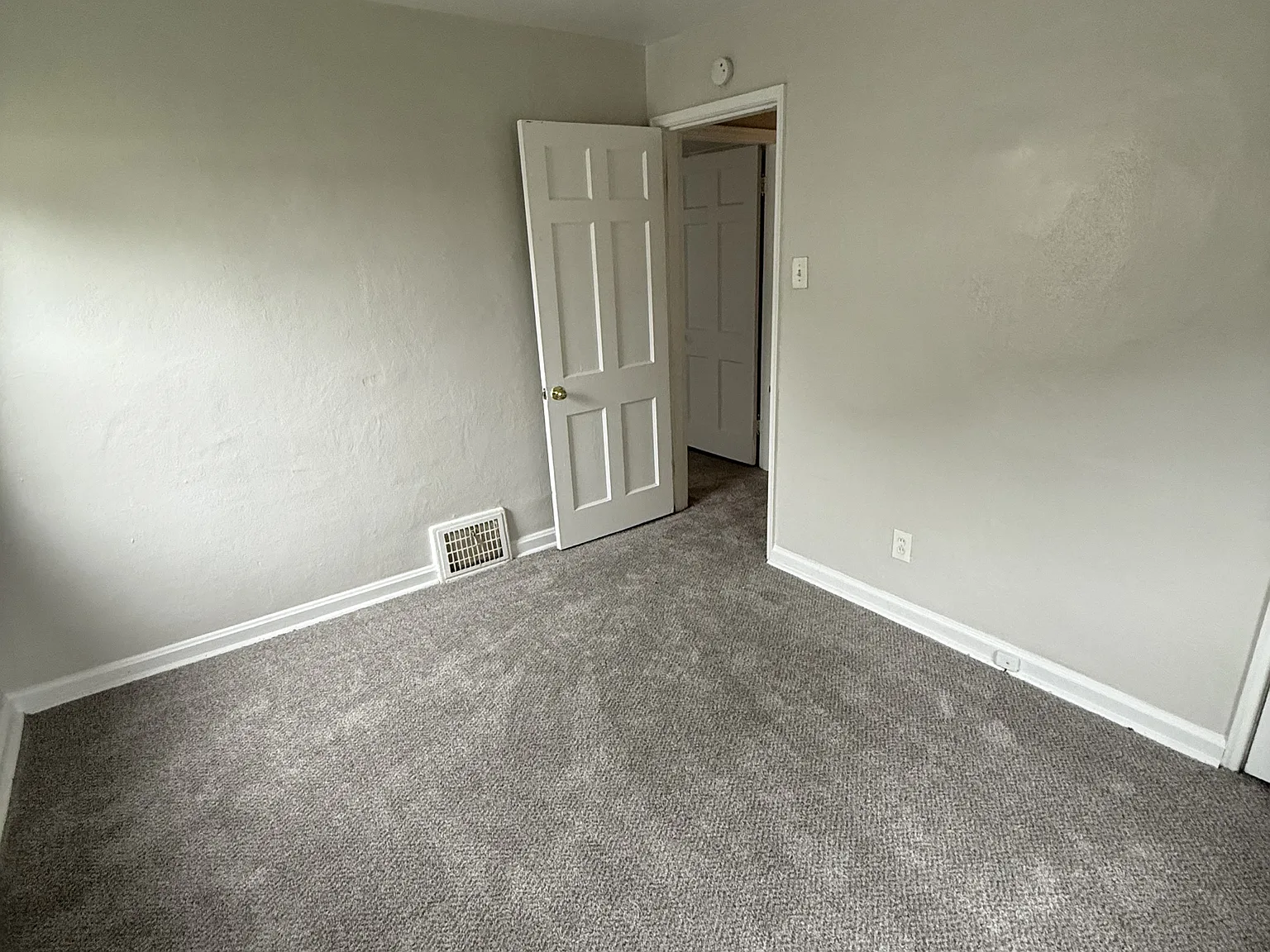 7426 Calvin Avenue - 1 — Photo 4