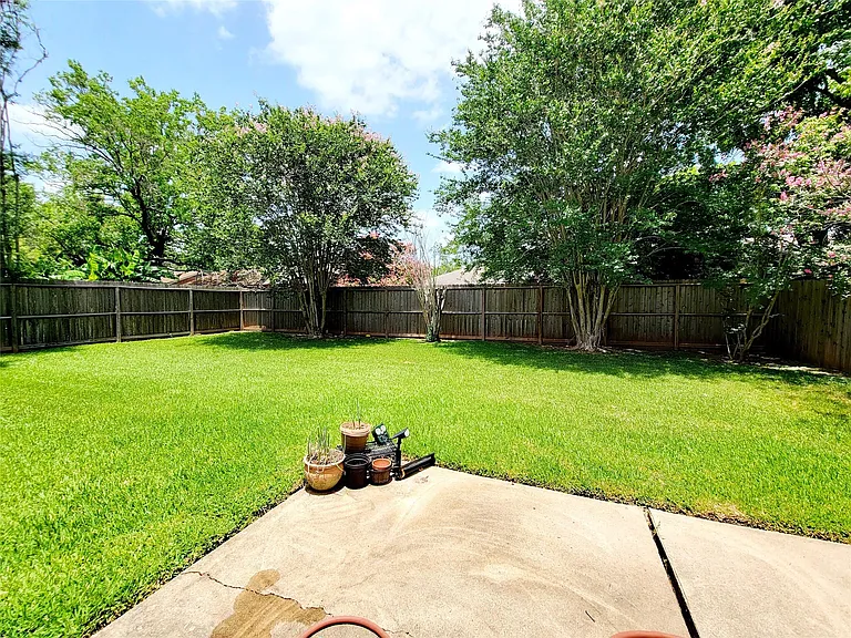 3005 Winchester Way — Photo 6