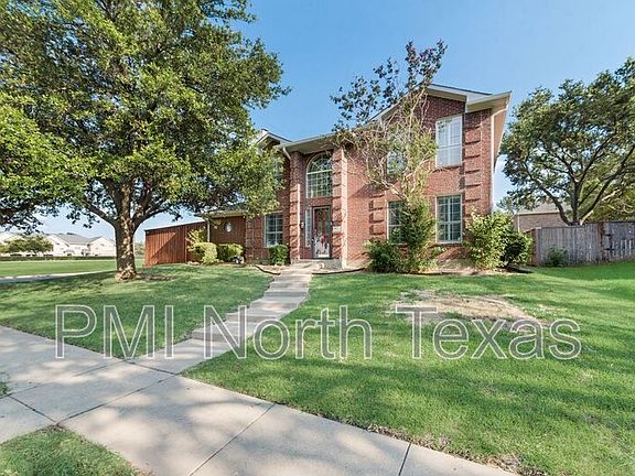 2nd image of 4300 Waterford Dr