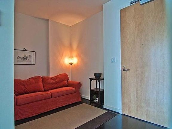 2nd image of 333 Main St #8J