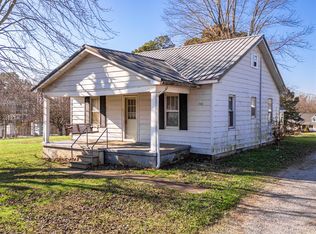 205 N Boggess Ave, Greenville, KY 42345