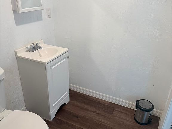 3rd image of 8708 N Edison Ave