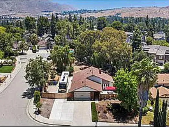 5242 Wainwright Ct, Riverside, CA 92507