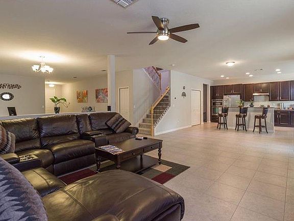 2nd image of 1211 Canyon Oaks Dr