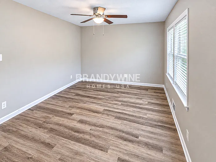 3 bed, 1.5 bath, 1806 sqft, $1,540 — Photo 4