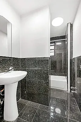 Rented by Compass | media 9