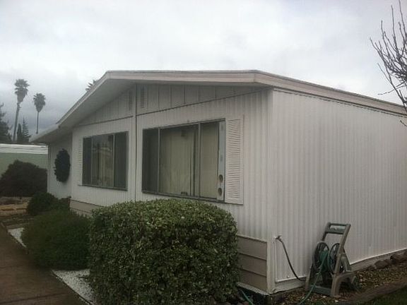 2nd image of 365 Tahitian Cir