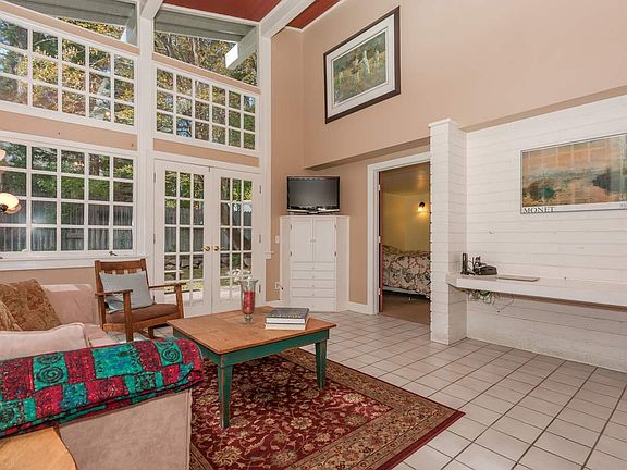 5th image of 1210 Heights Ln