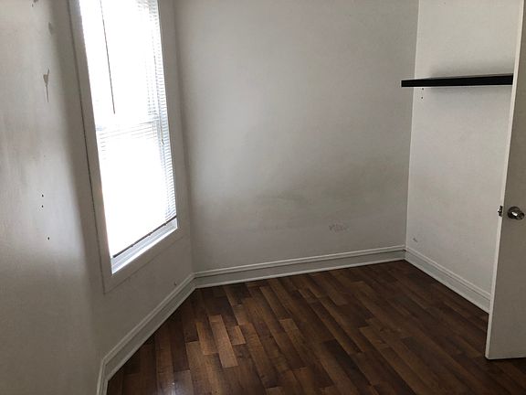 3rd image of 3653 W Shakespeare Ave #2
