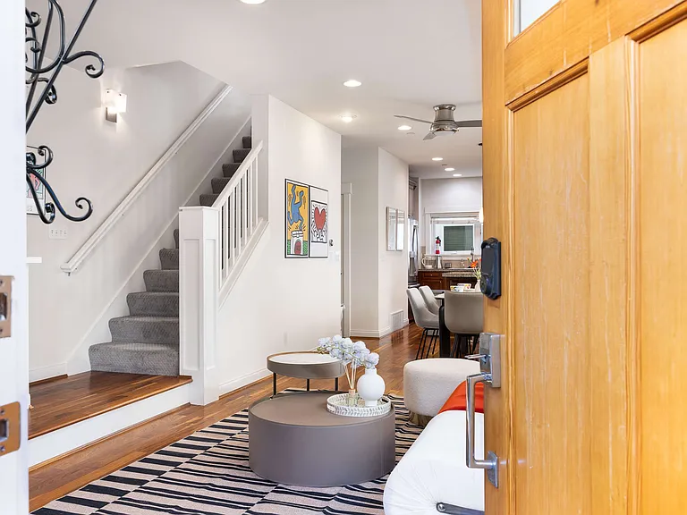 308 Valley St #A — Photo 9