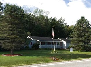 2148 E Shaffer Rd, Midland, MI 48642