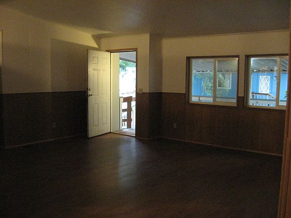 4th image of 13518 200th Street Ct E #54