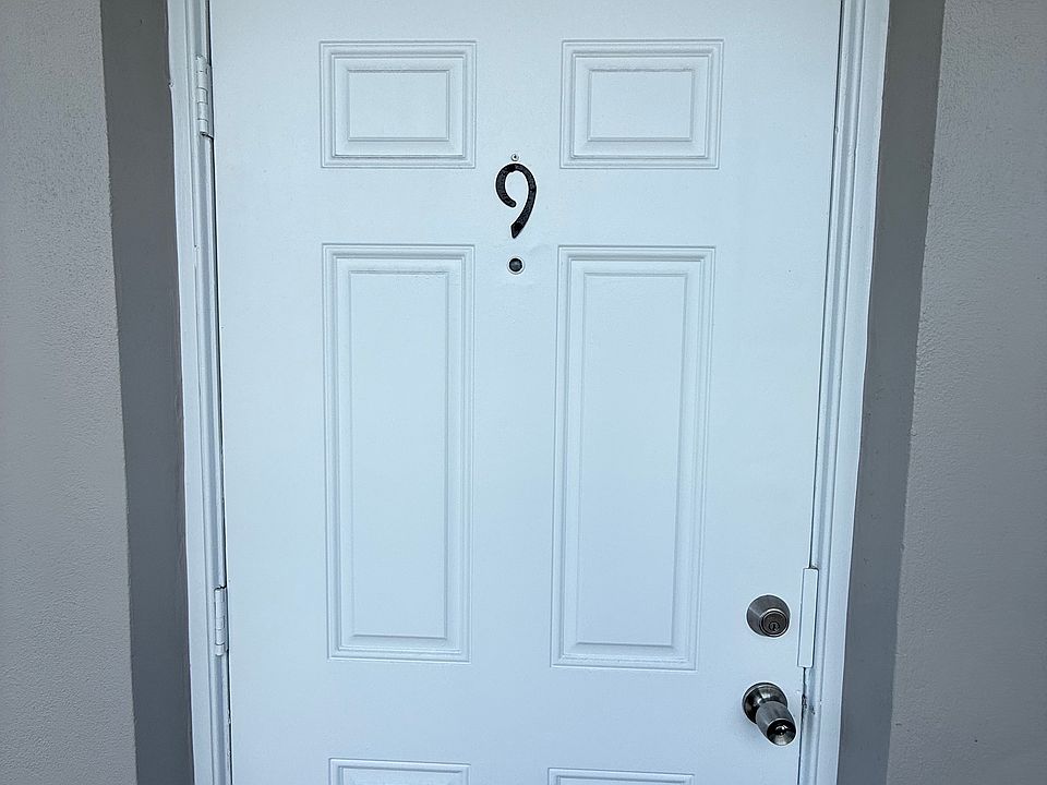 1st image of 2981 E 4th Ave #9