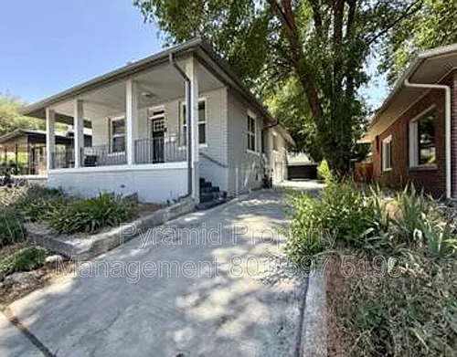 652 E Roosevelt Ave Photo 1 652 E Roosevelt Ave Photo 1
