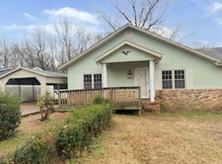 713 Gwen St, Paris, TN 38242