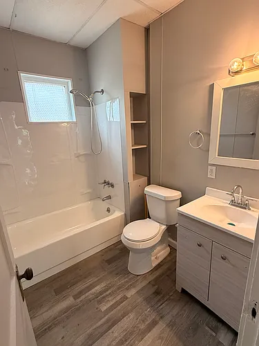 3263 E 117th St Photo 1 3263 E 117th St Photo 1