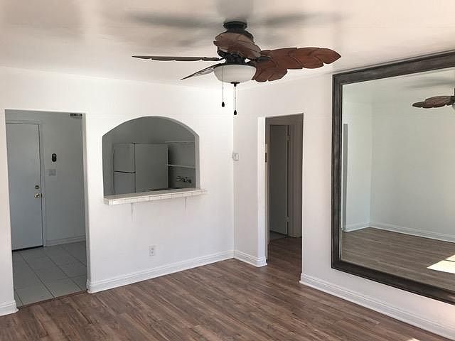 1st image of 136 Jefferson Ave