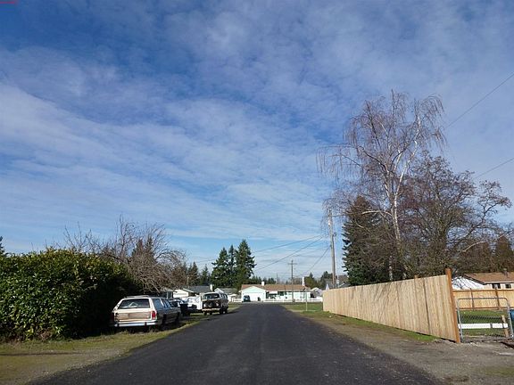 4th image of 11114 11th Avenue Ct S
