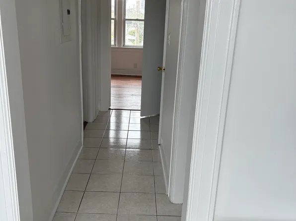 9020 New York Avenue image 8 of 8