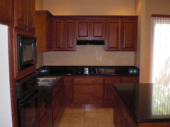 2nd image of 8021 Doral Ct
